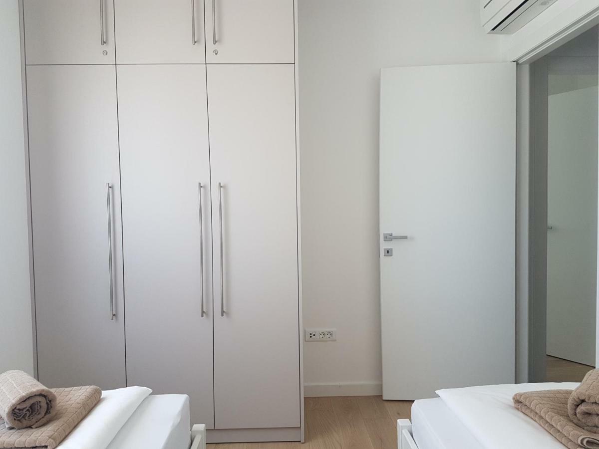 Apartment Aria Exclusive Петркане Екстериор снимка